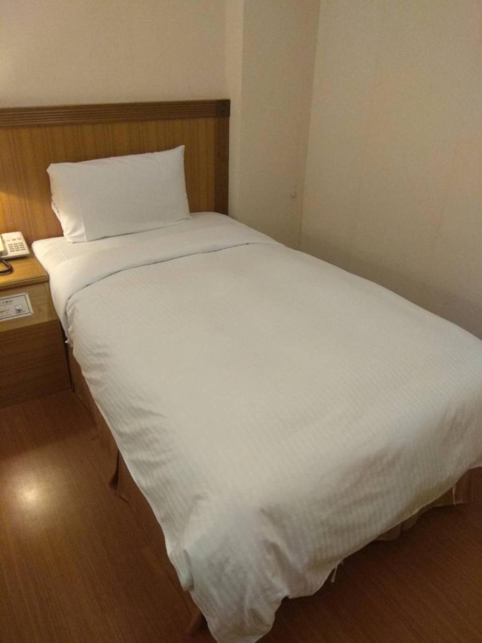 Emperor Hotel Гаосюн Экстерьер фото